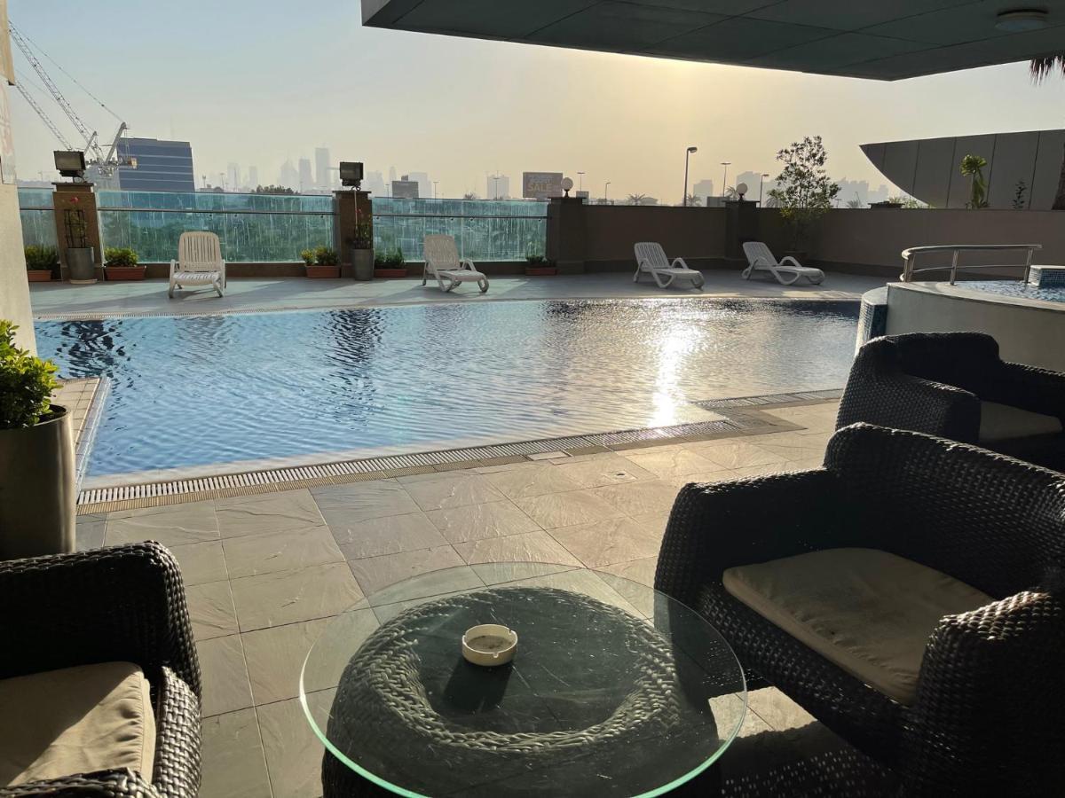 Tulip Creek Hotel Apartments Dubaj Zewnętrze zdjęcie