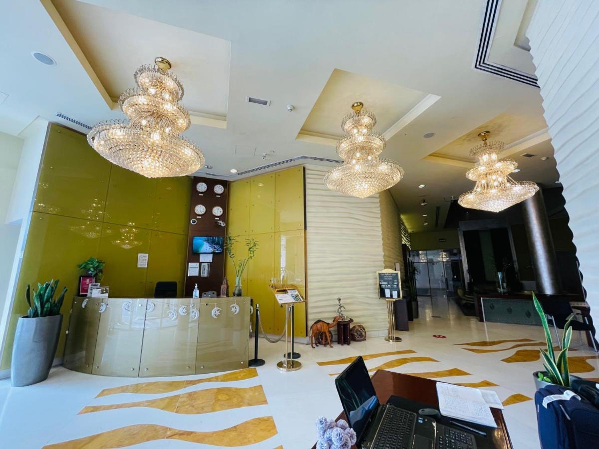 Tulip Creek Hotel Apartments Dubaj Zewnętrze zdjęcie