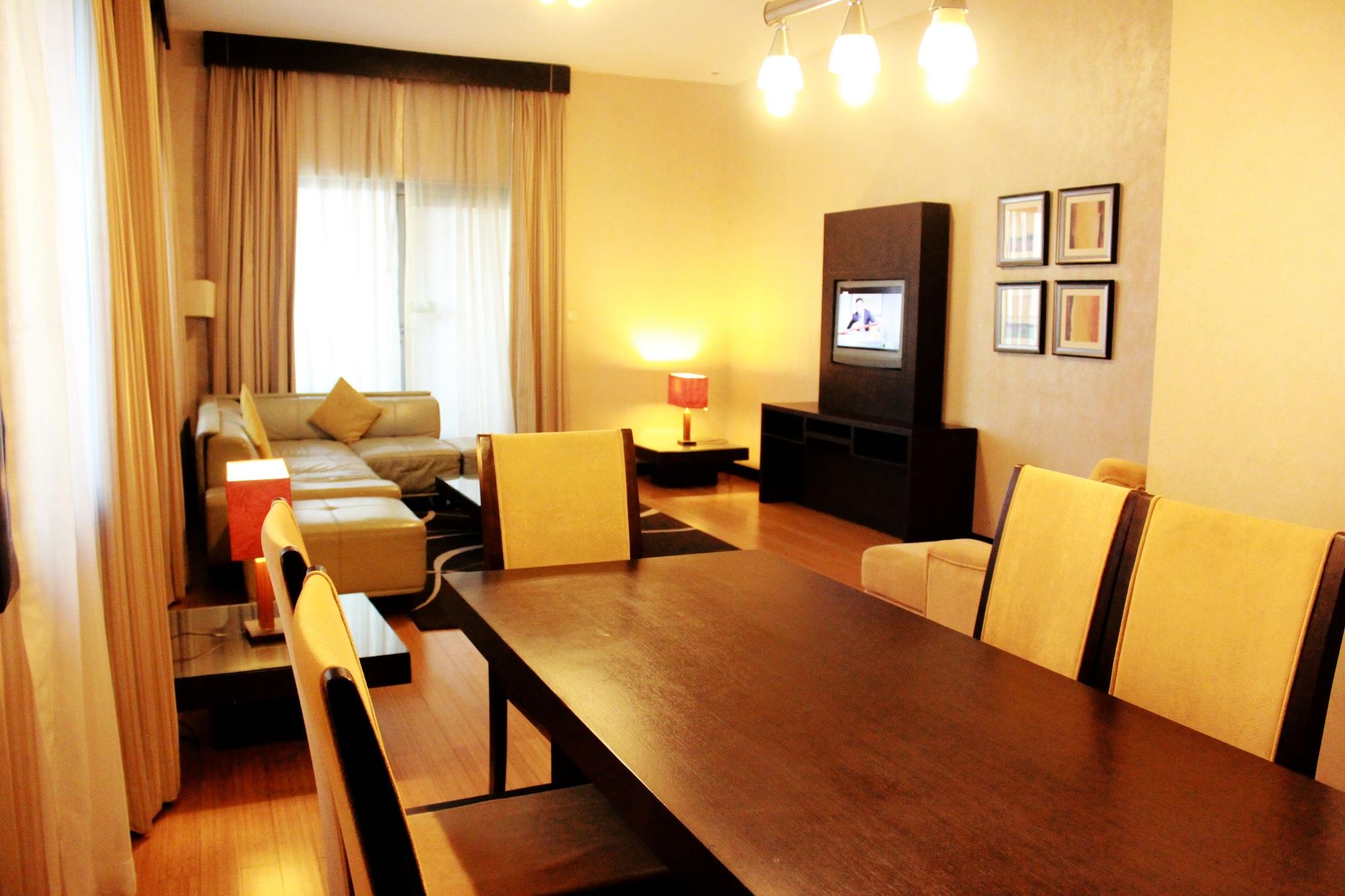 Tulip Creek Hotel Apartments Dubaj Zewnętrze zdjęcie