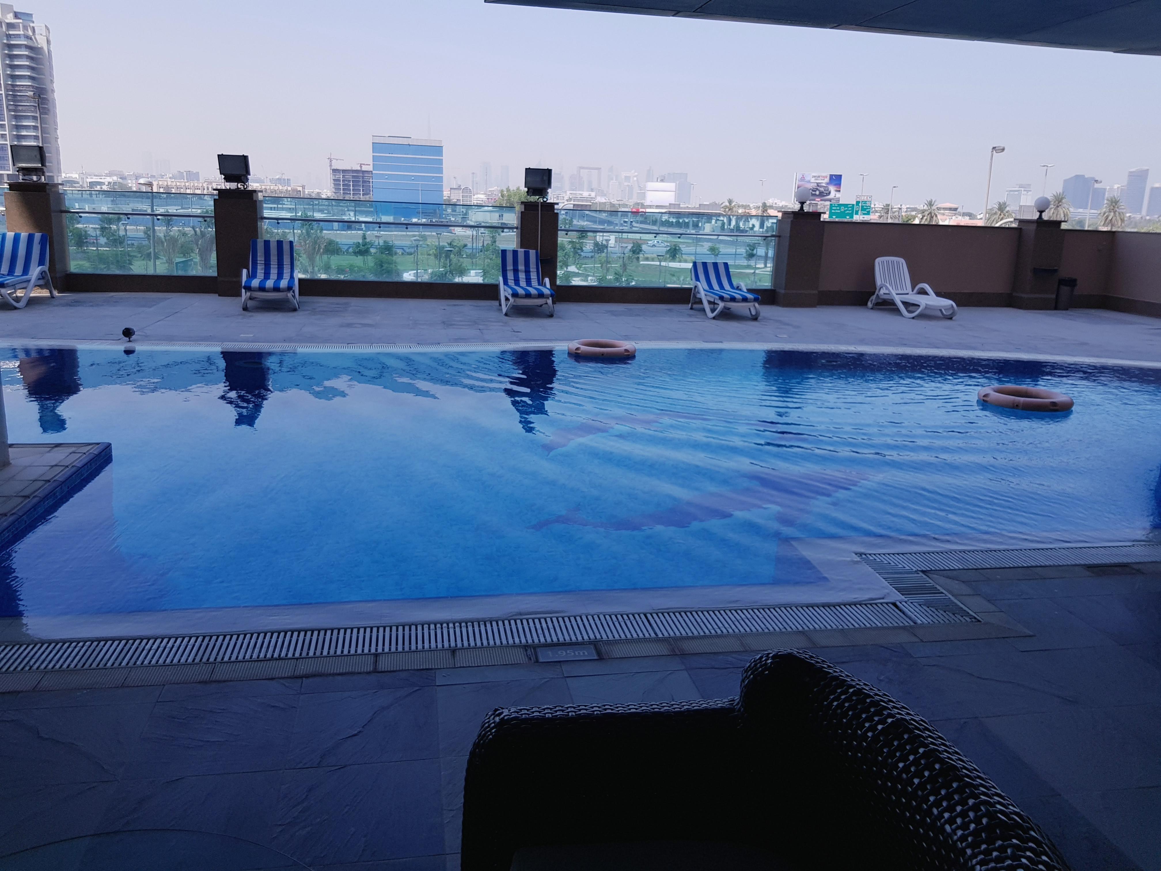 Tulip Creek Hotel Apartments Dubaj Zewnętrze zdjęcie