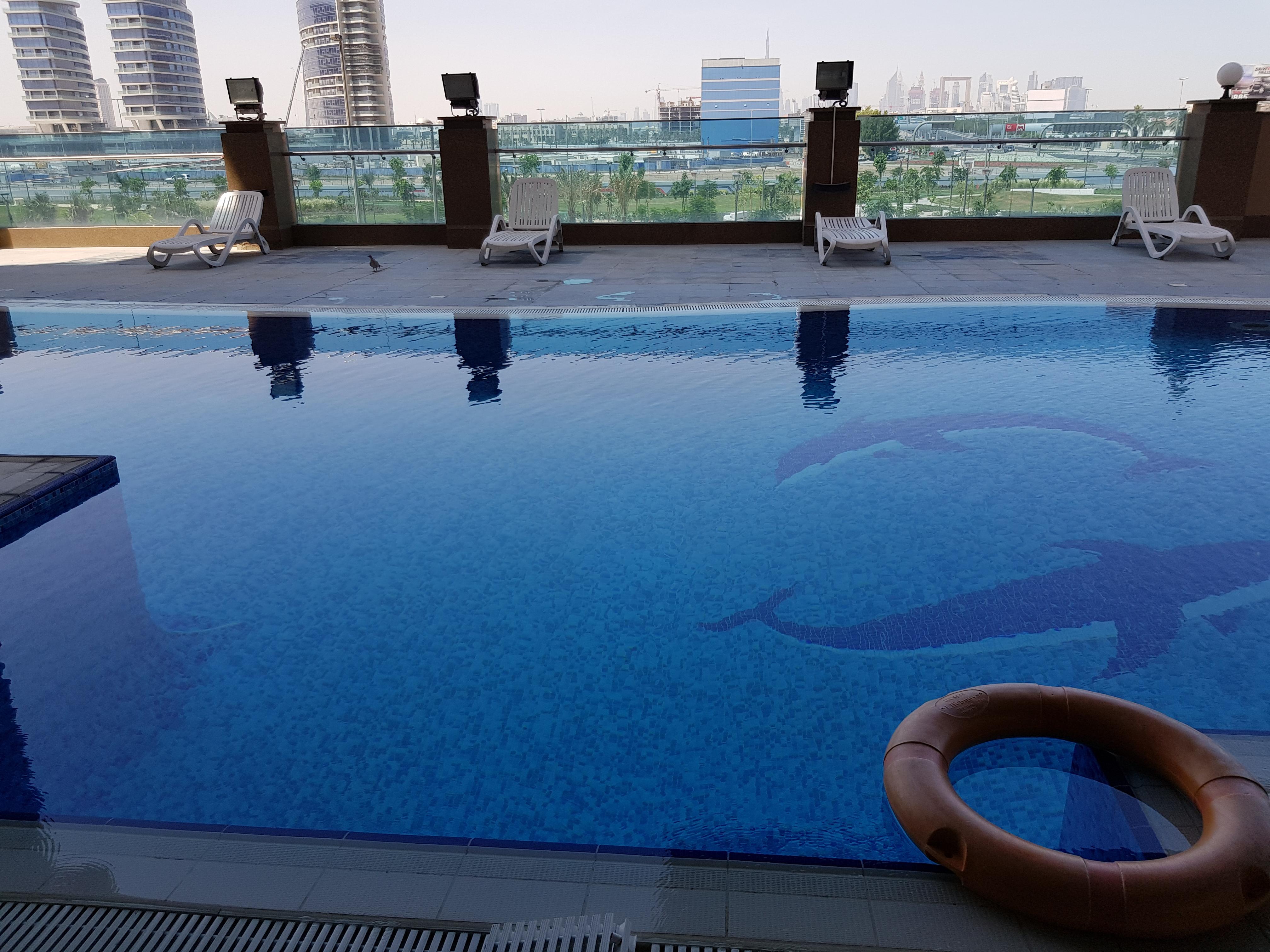 Tulip Creek Hotel Apartments Dubaj Zewnętrze zdjęcie